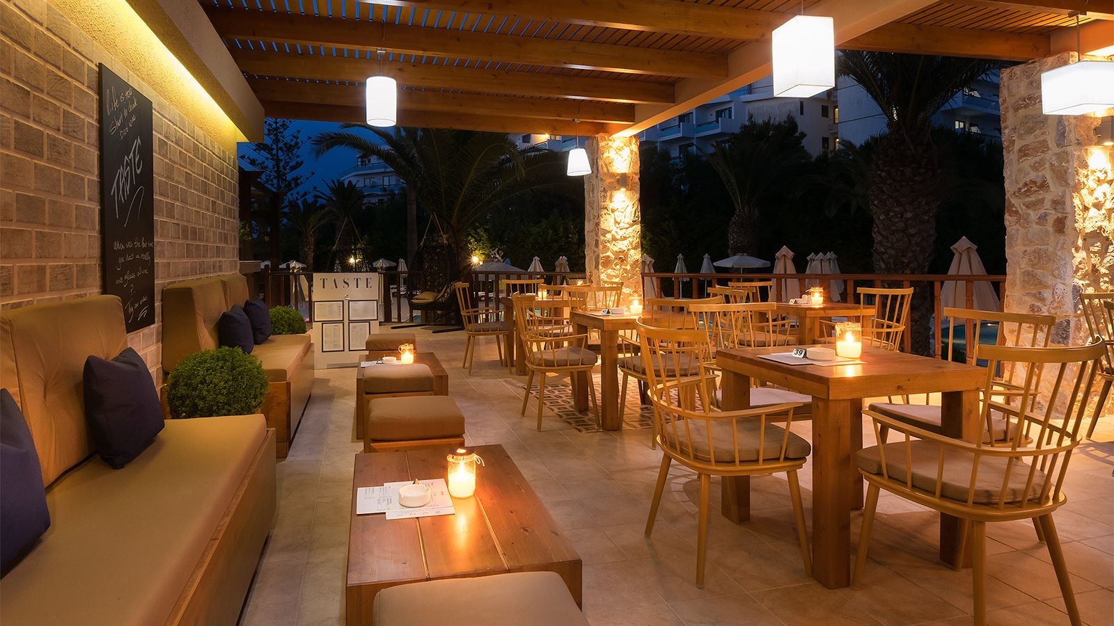 bars-taste-wine-coffe-bar