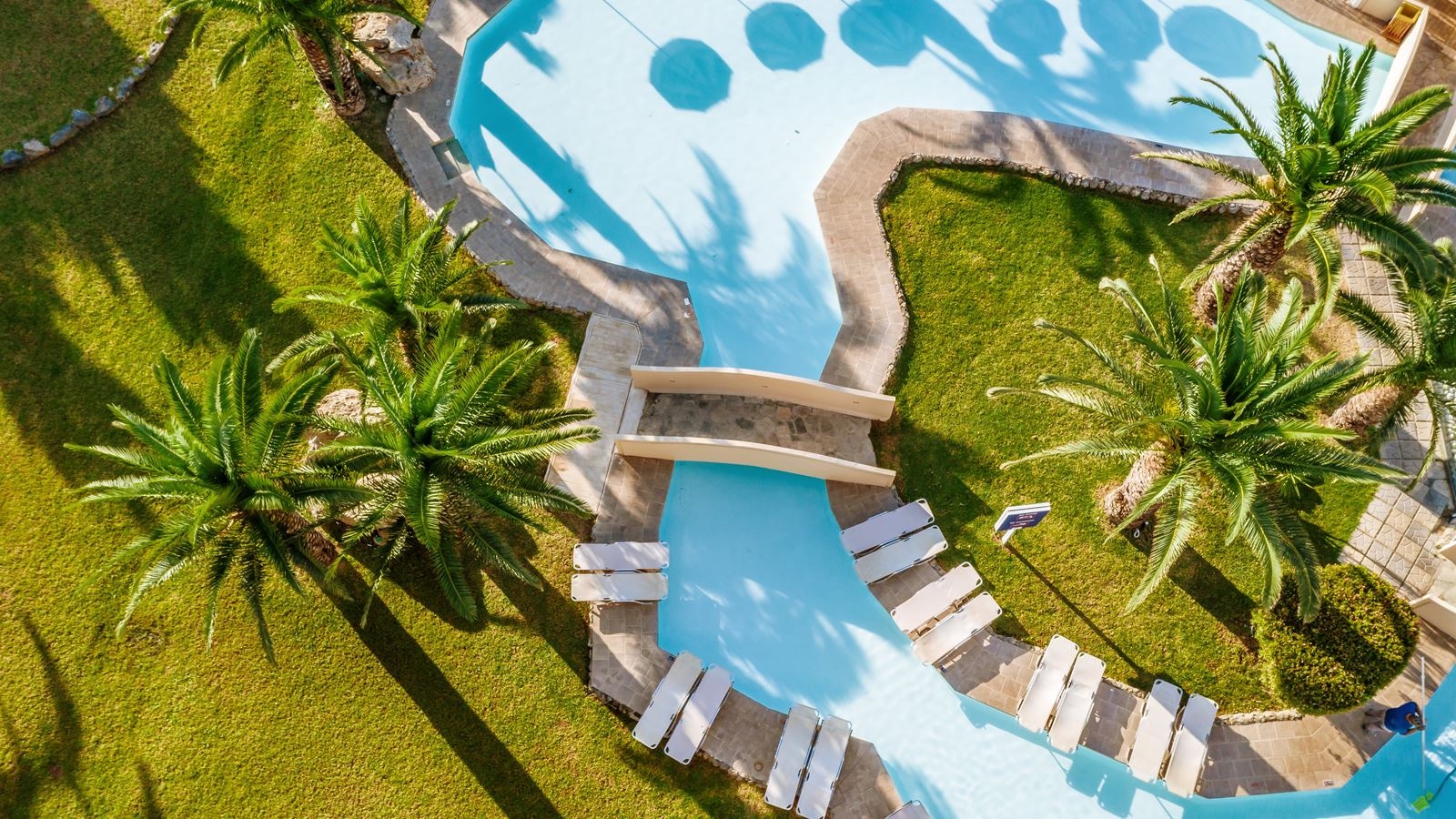 pools-outdoor-childrens-pool