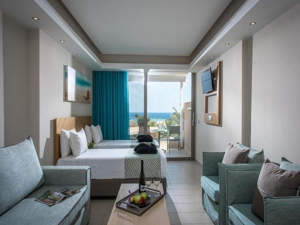 rooms-split-level-deluxe-suite-with-sea-view