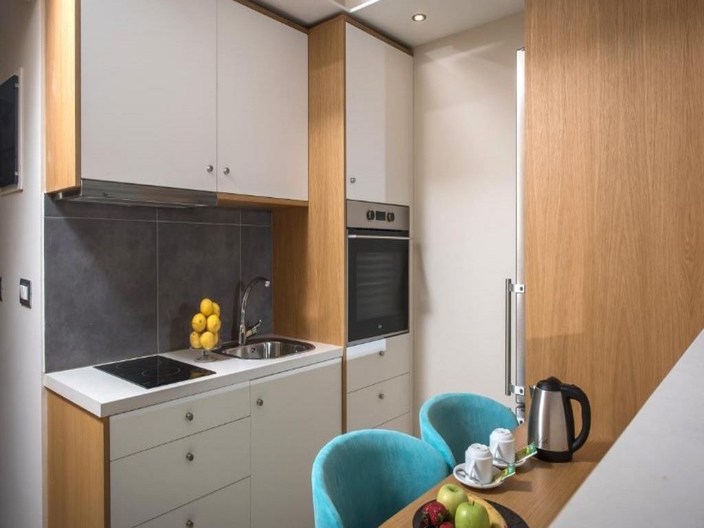 rooms-split-level-deluxe-suite-with-sea-view