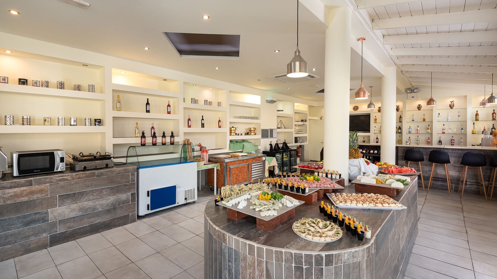 restaurants-elia-restaurant