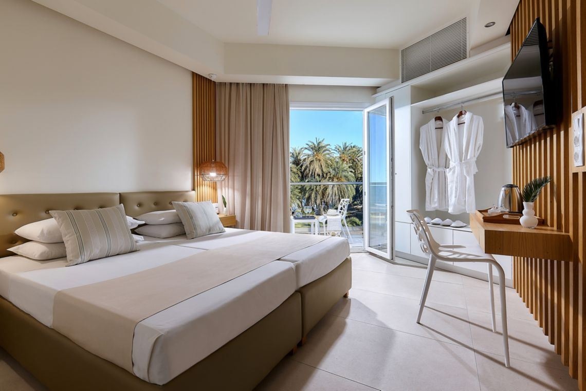 rooms-room-classic-twin-landview-balcony