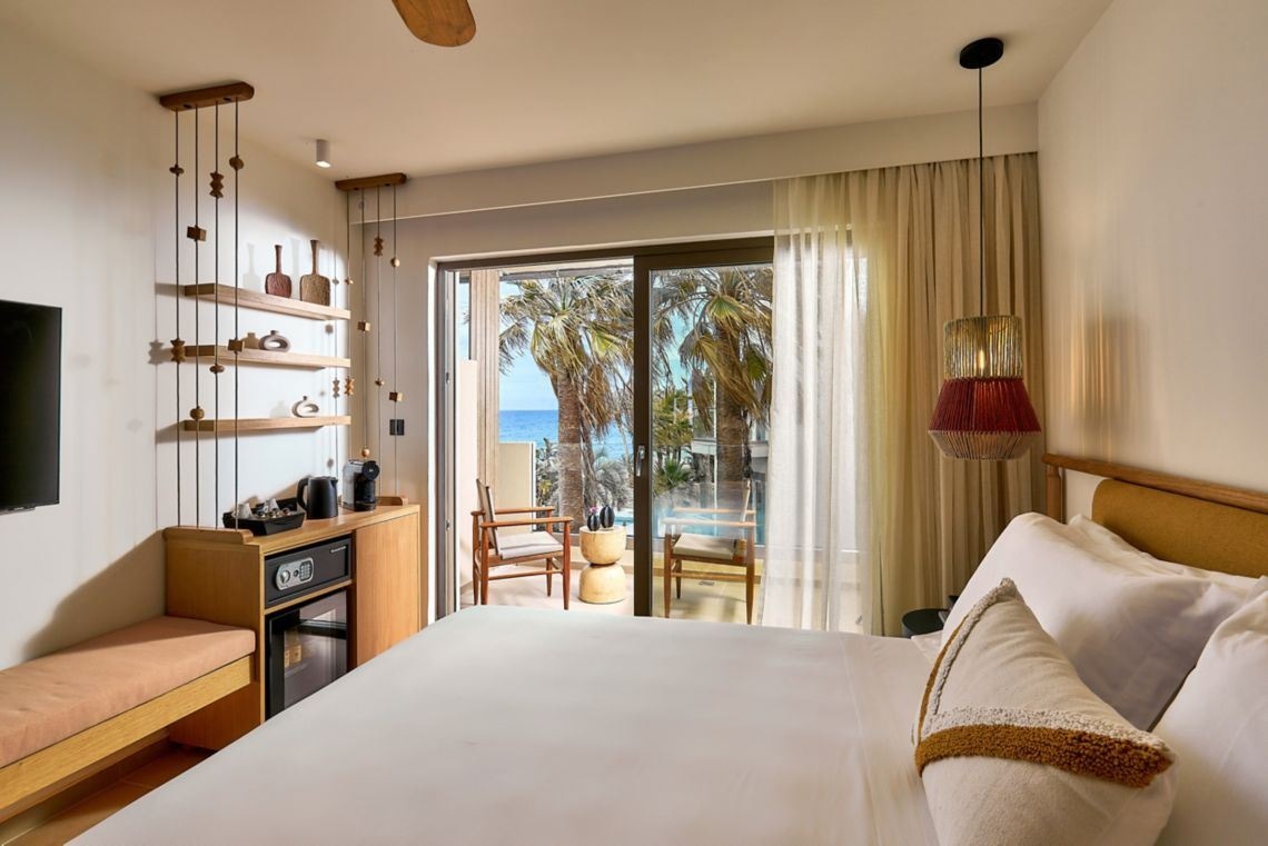 rooms-room-premium-double--seaview-balcony