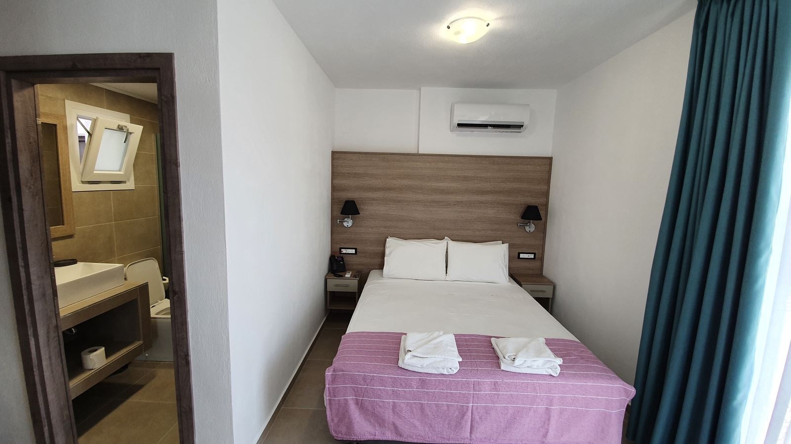 rooms-doubletwin-room-sea-view