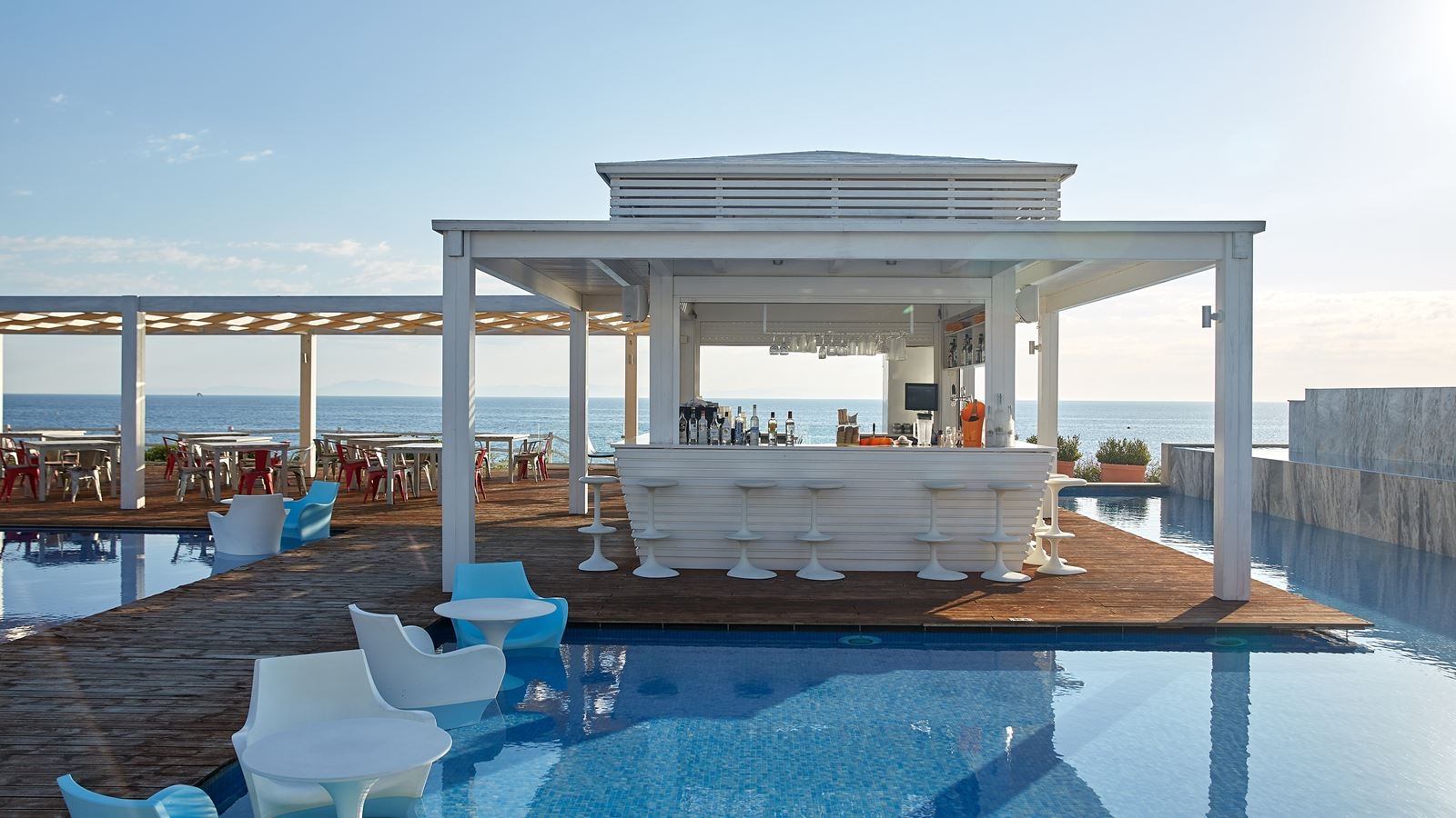 bars-veranda-pool-bar