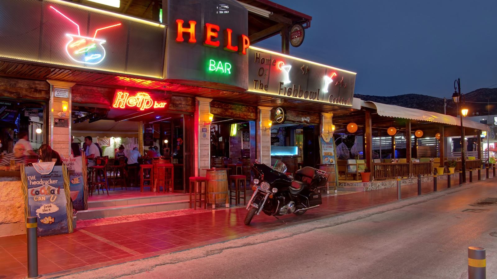 bars-ilios-1-pool-bar