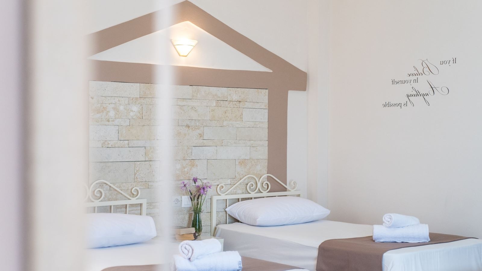 rooms-double-studio-garden-view