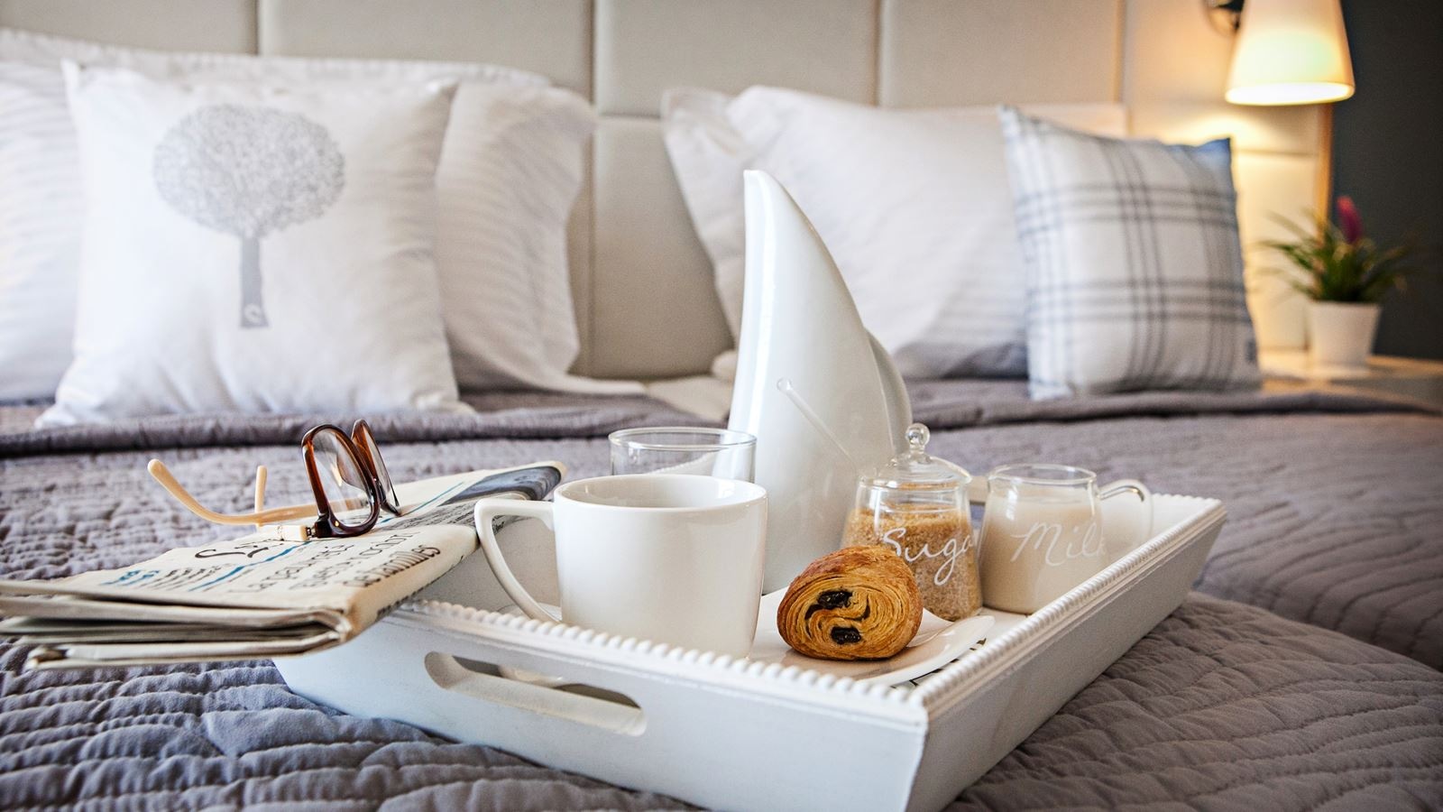 rooms-two-bedroom-apartment