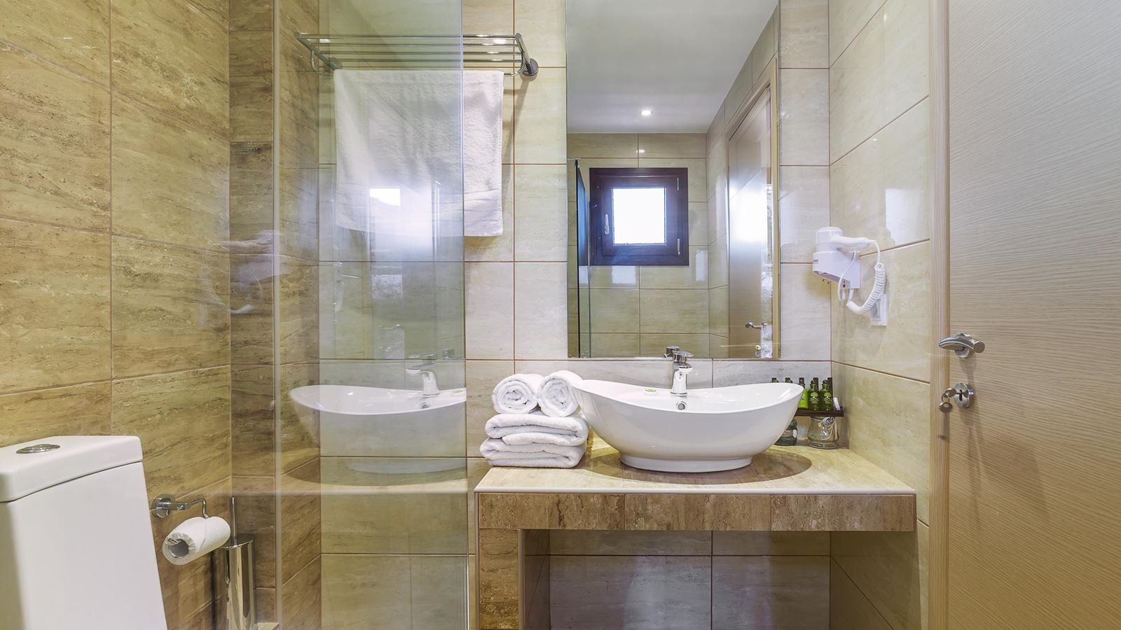 rooms-suite-1bedroom-garden-view