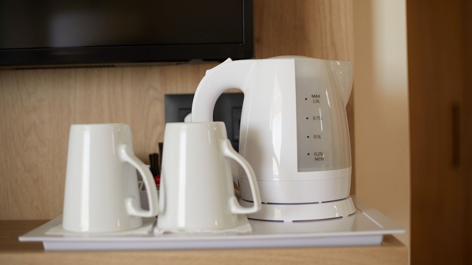 rooms-junior-suite-inland-view