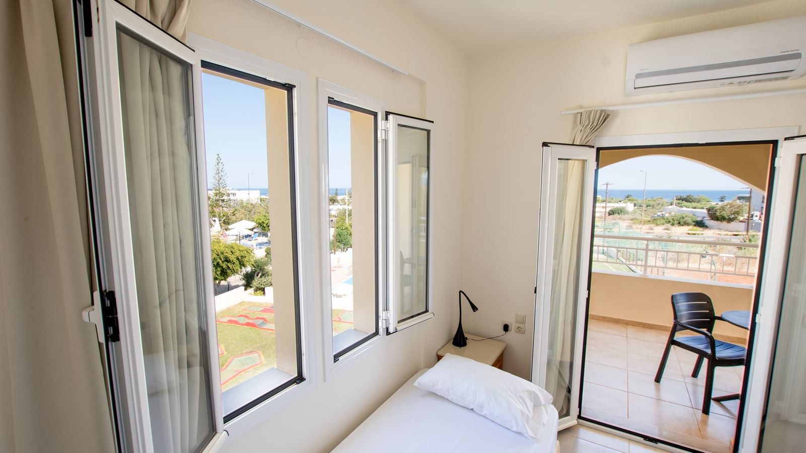 rooms-one-bedroom-suite