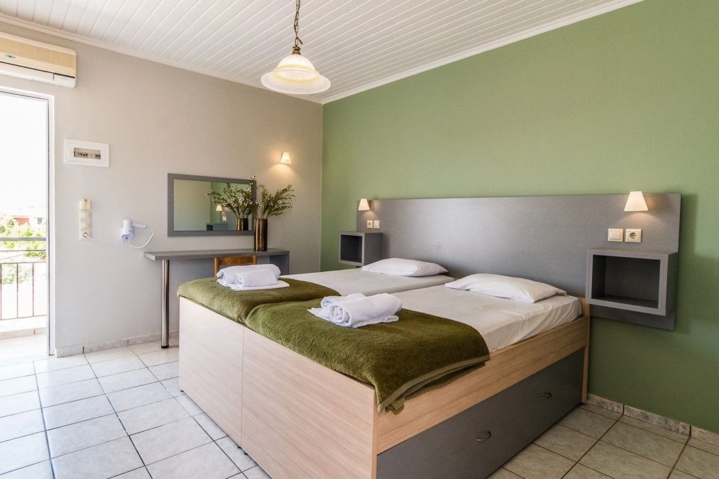 rooms-double-room-annex-building