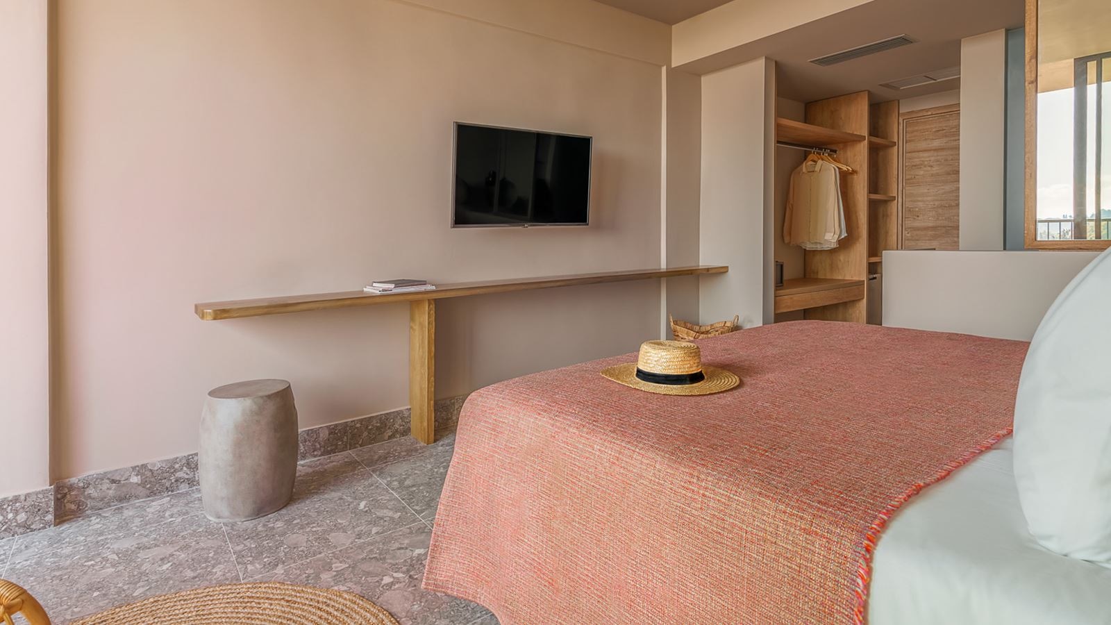 rooms-triple-room-inland-view