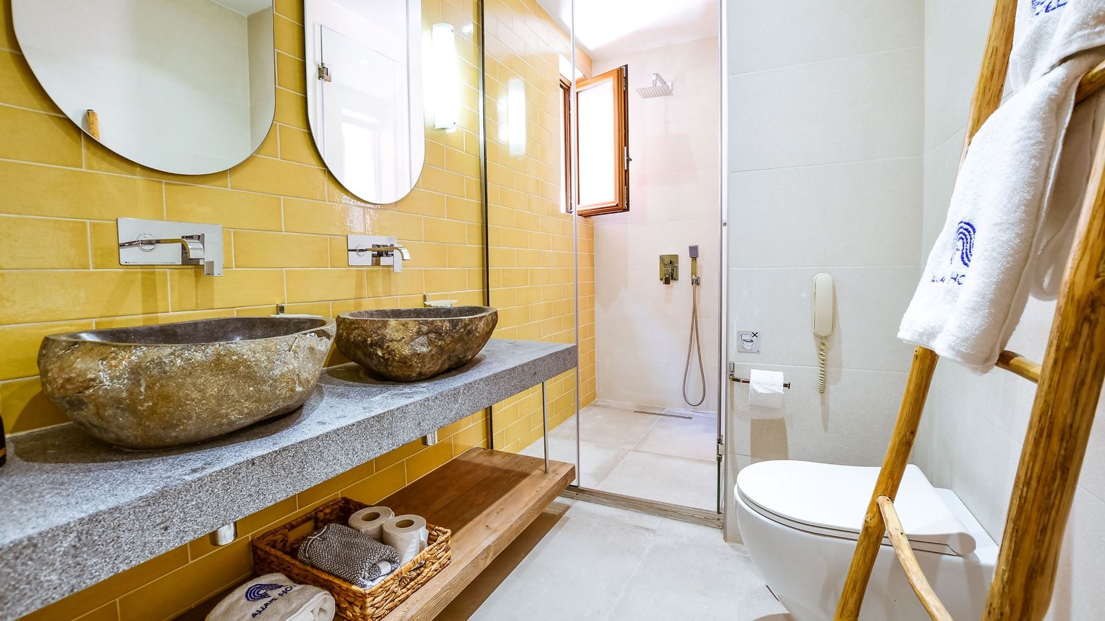 rooms-one-bedroom-suite