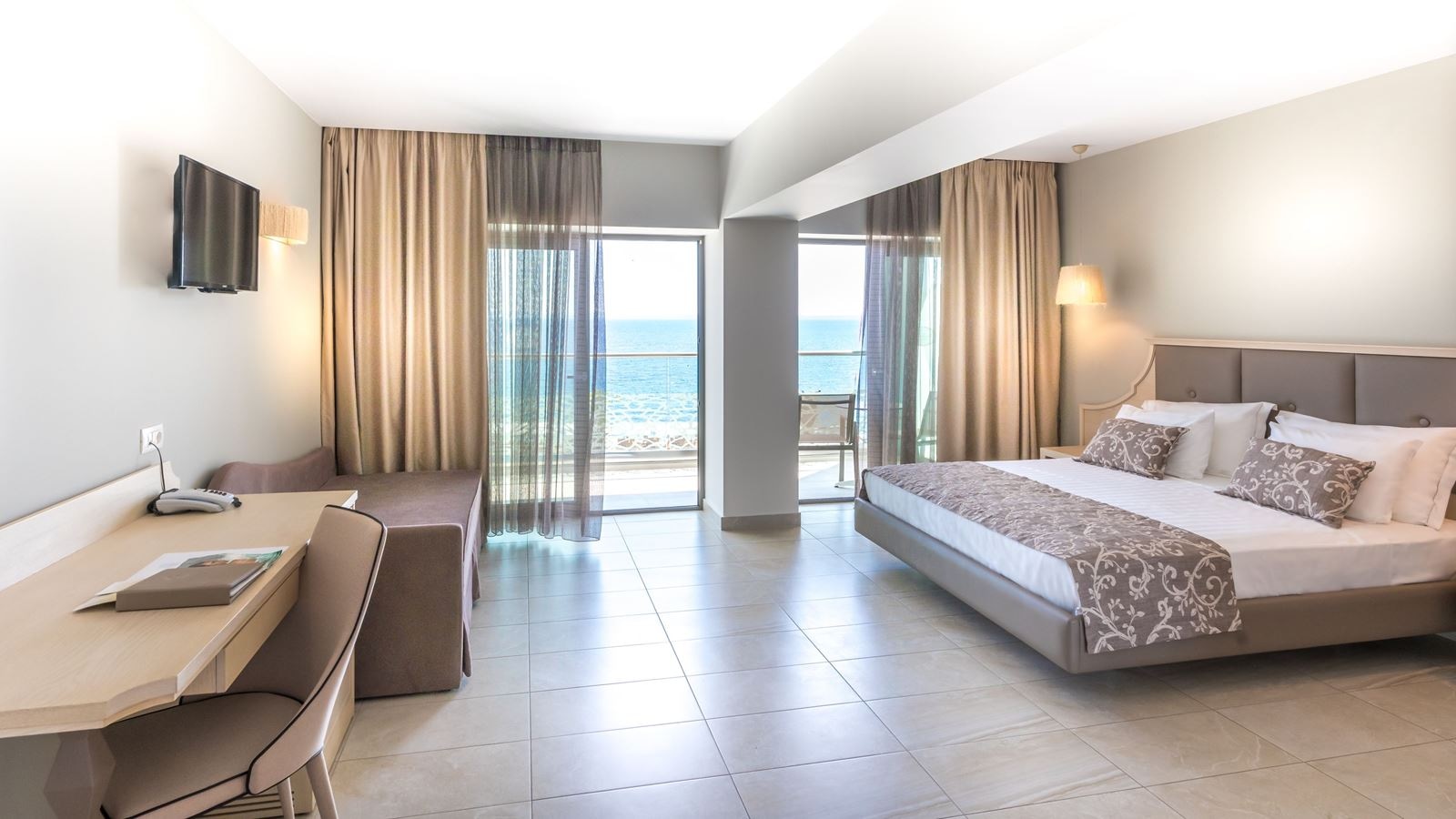 rooms-superior-double-room-sea-view