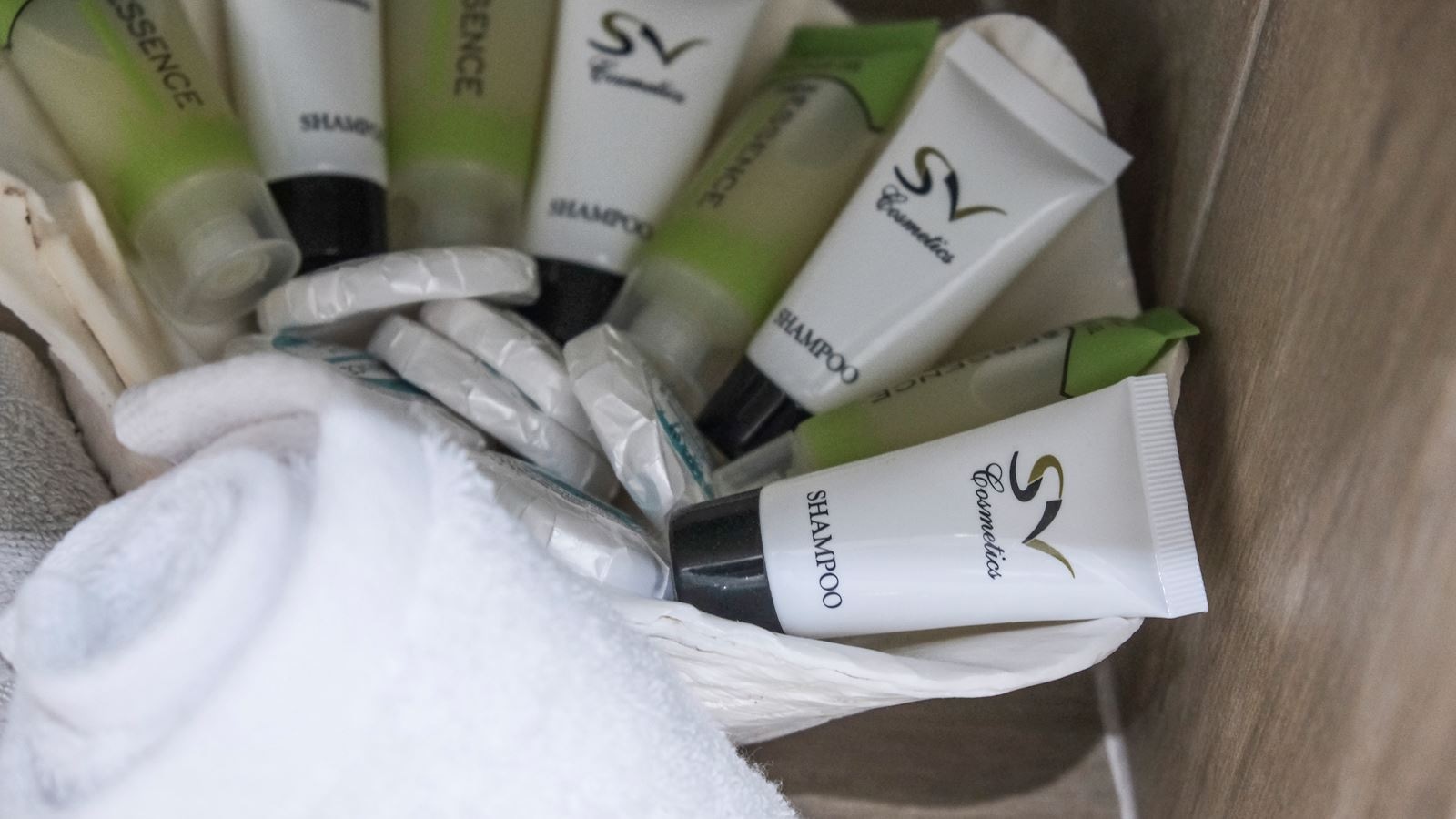 rooms-standard-double-room