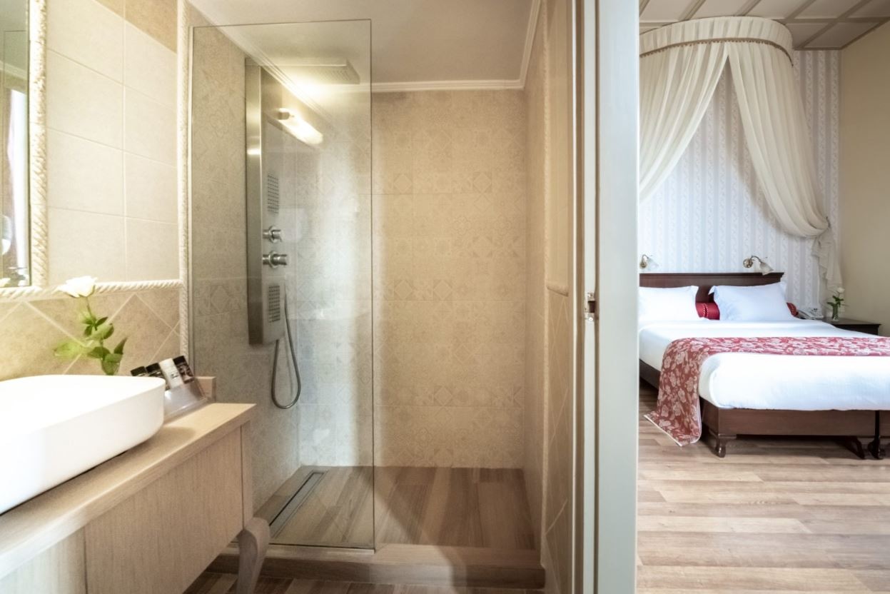 rooms-room-standard-double-balcony