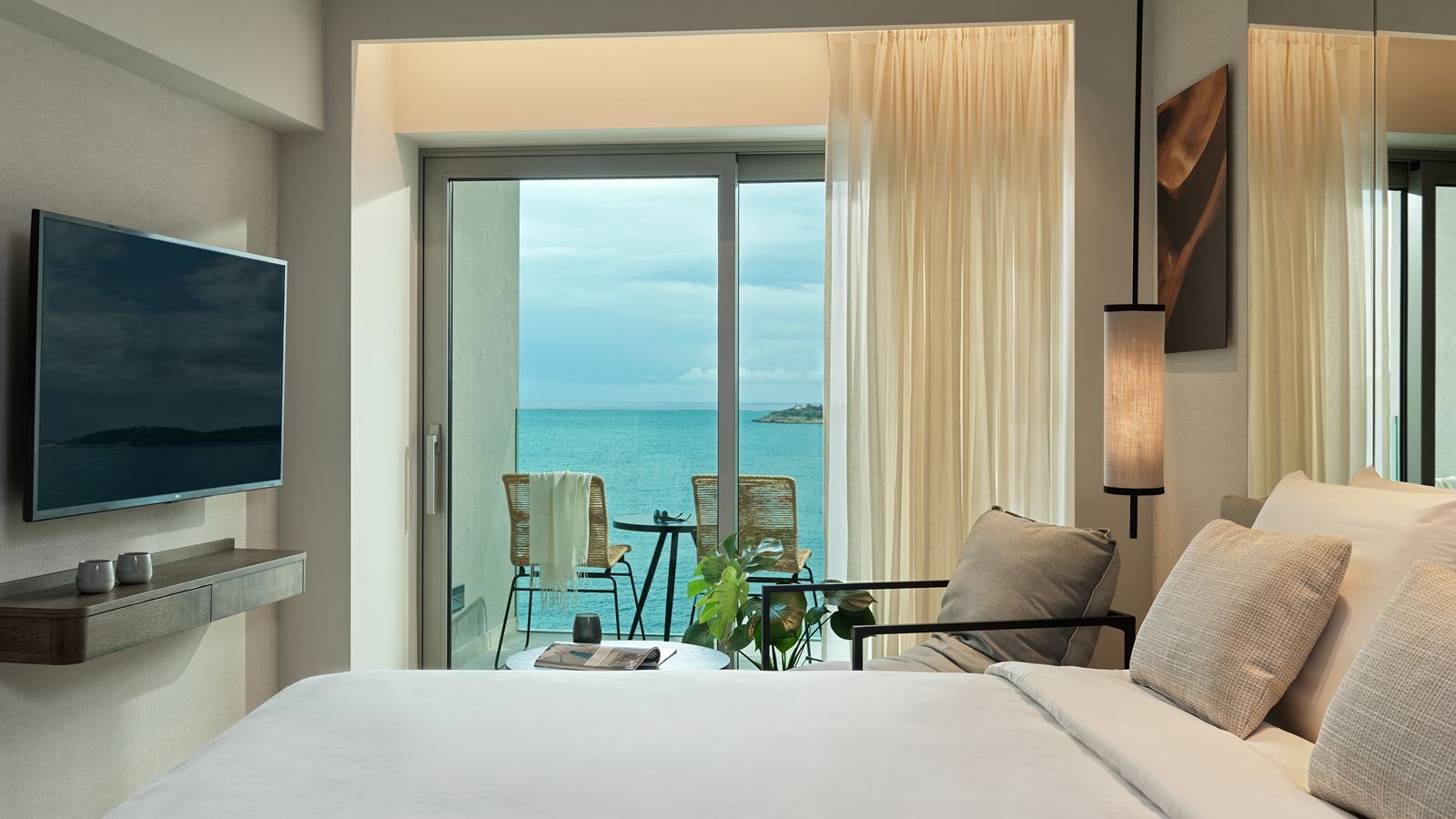 rooms-deluxe-retreat-sea-view