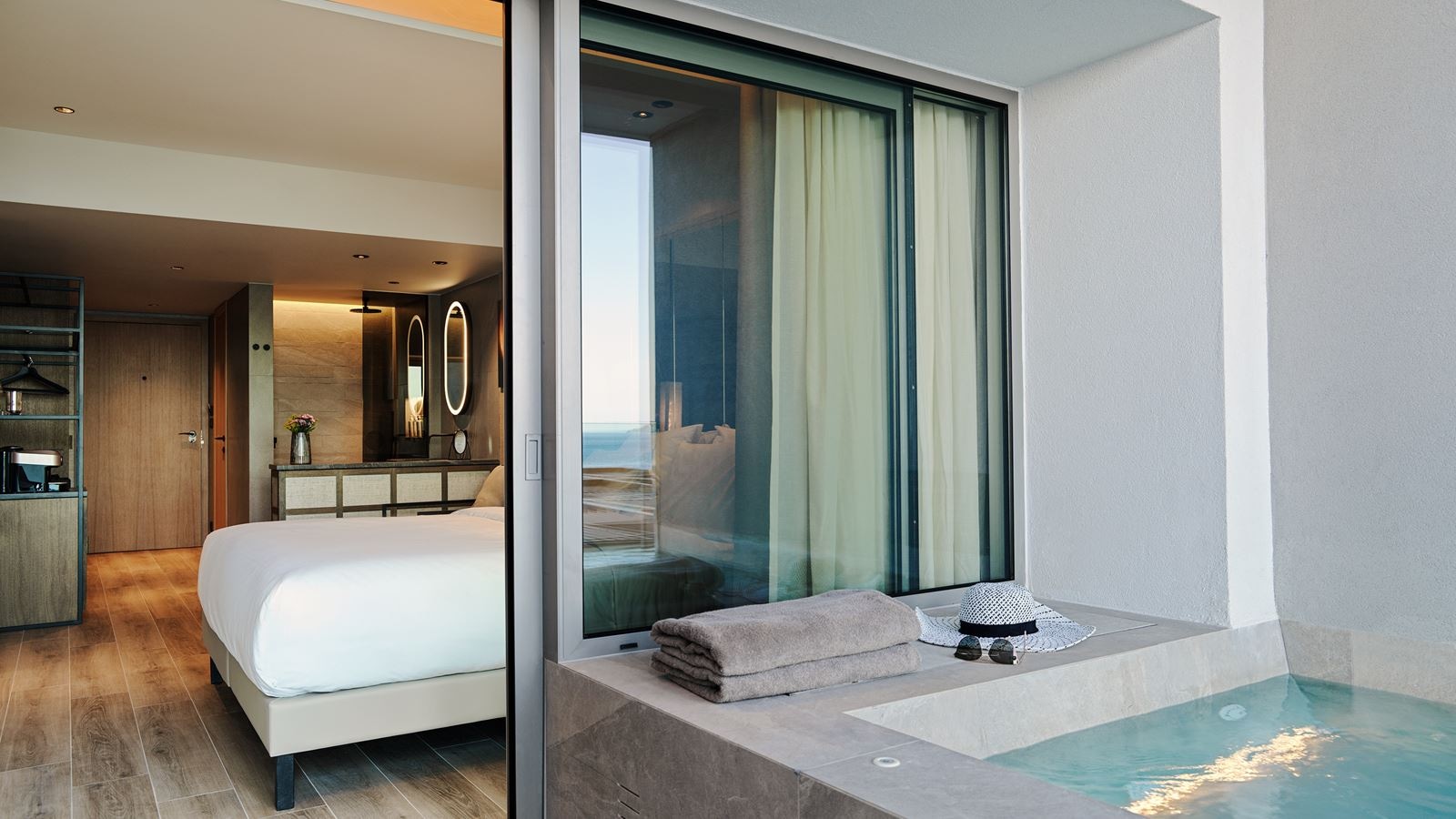 rooms-deluxe-retreat-plunge-pool
