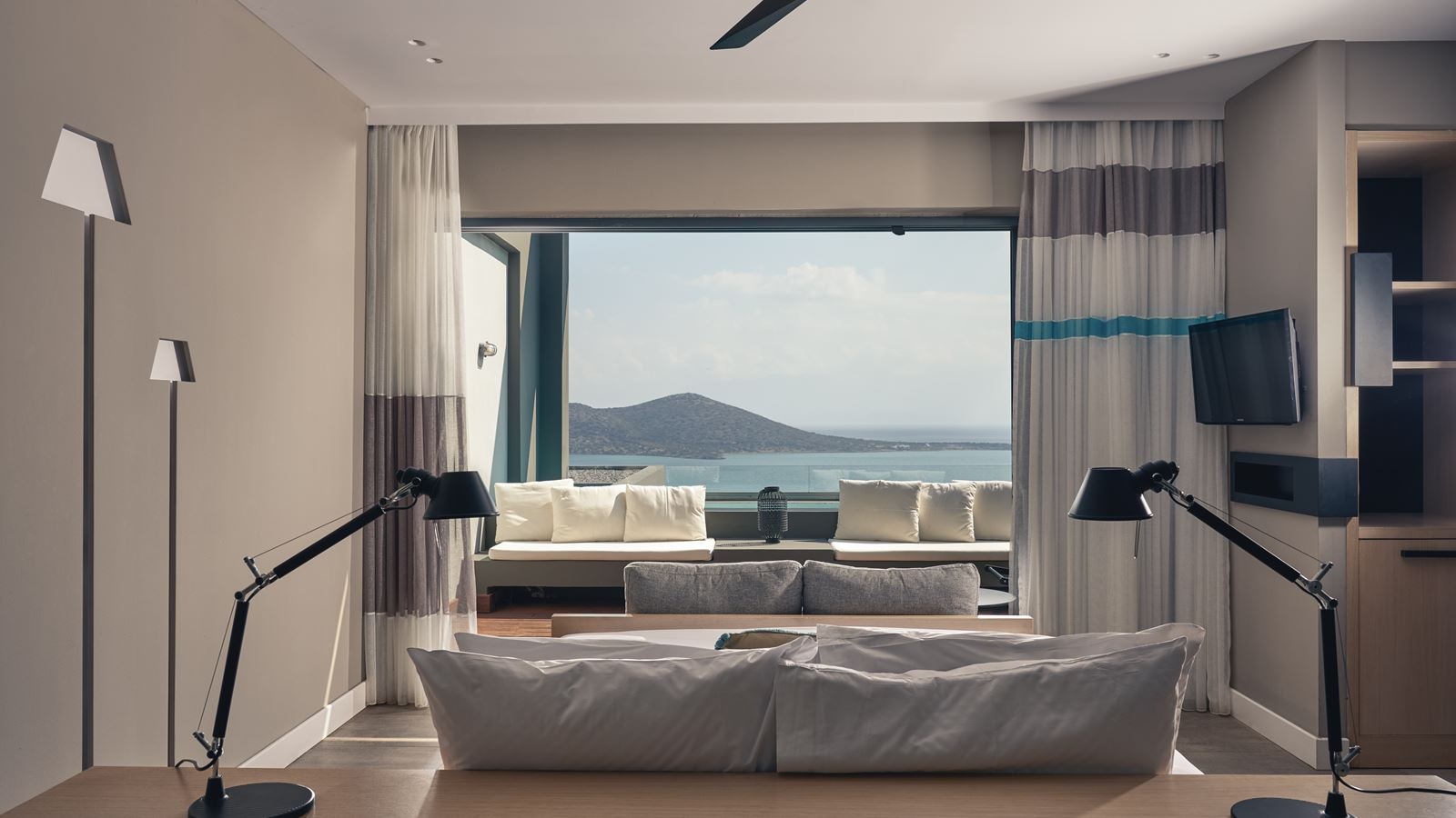 rooms-sapphire-zen-suite-with-private-pool