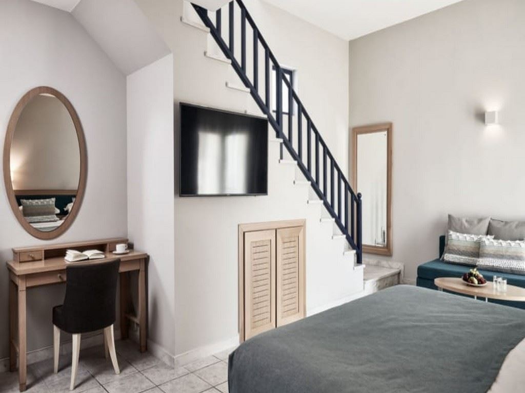 rooms-maisonette-suite-gardenview-balcony-or-terrace