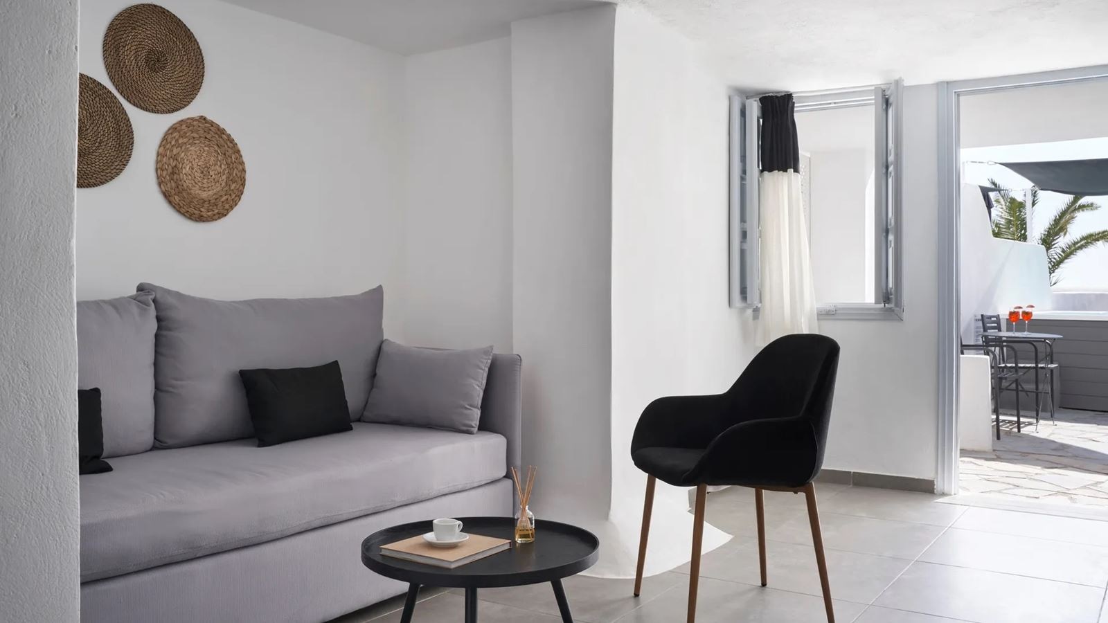 rooms-junior-suite-with-jetted-tub--garden-view