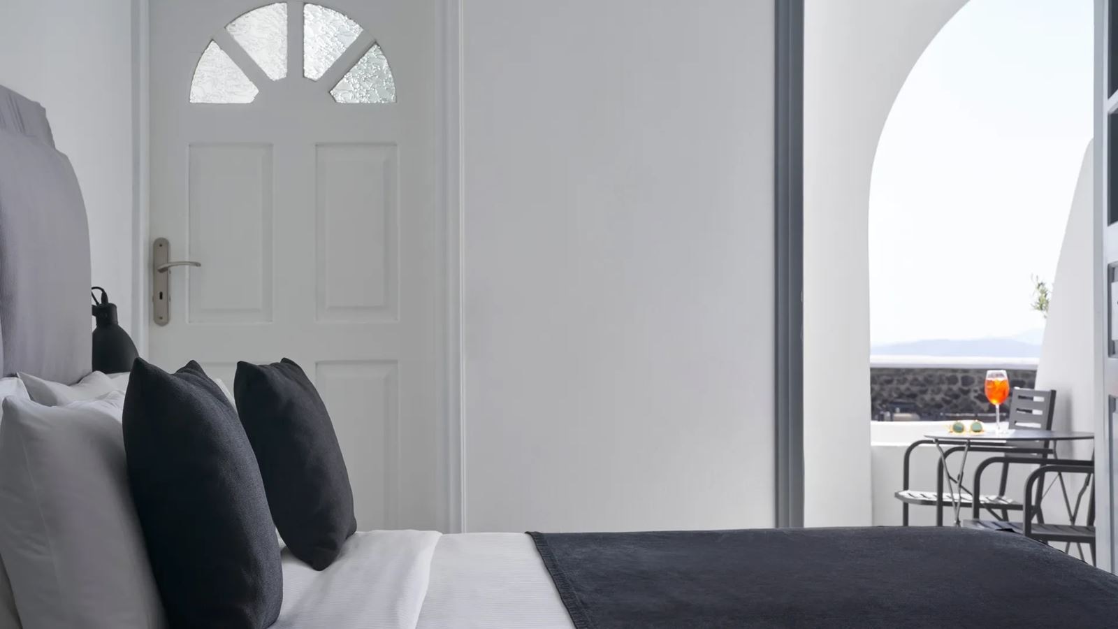 rooms-superior-jetted-tub-side-sea-view