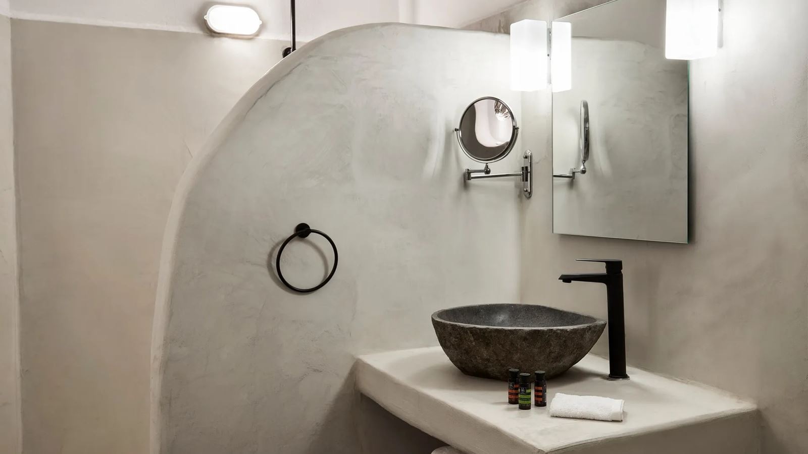 rooms-family-suite-with-caldera-view