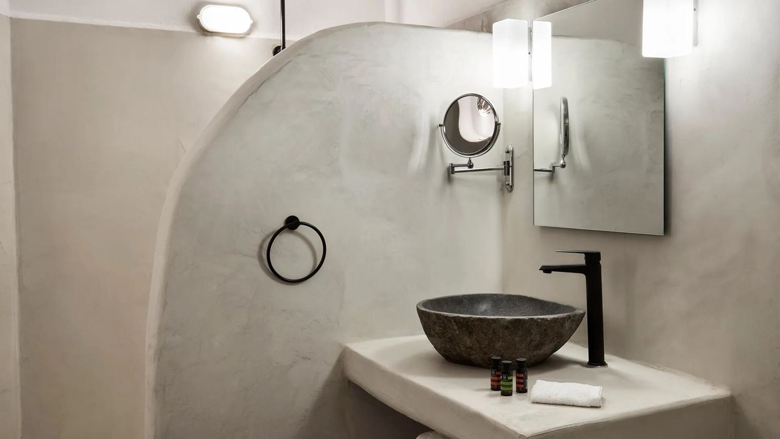 rooms-junior-suite-with-jetted-tub--garden-view