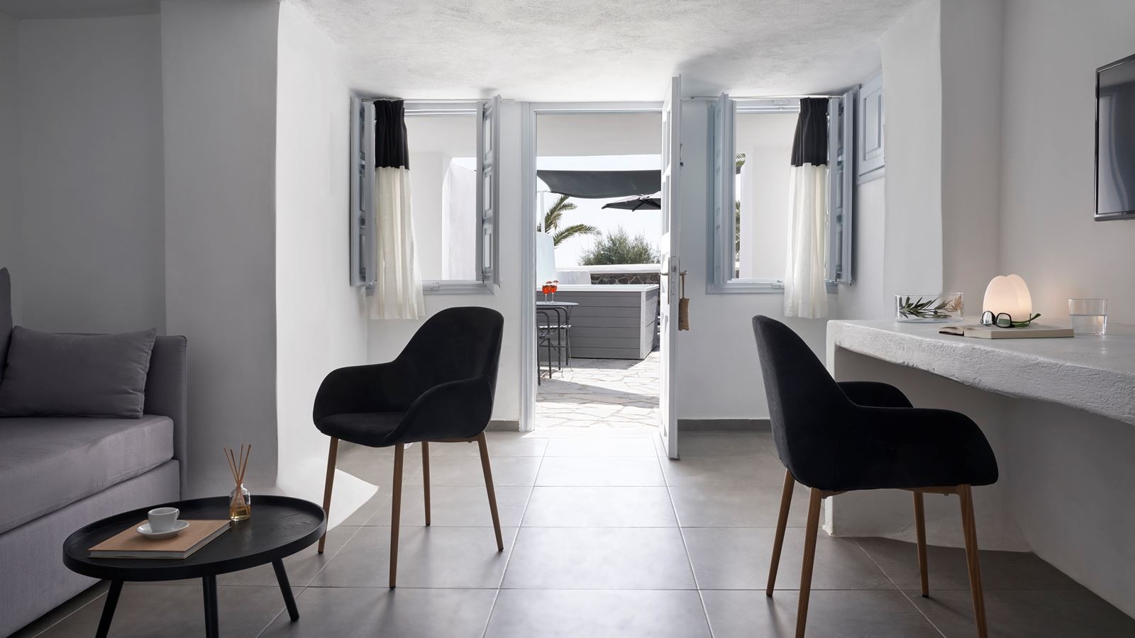 rooms-junior-suite-with-jetted-tub--garden-view