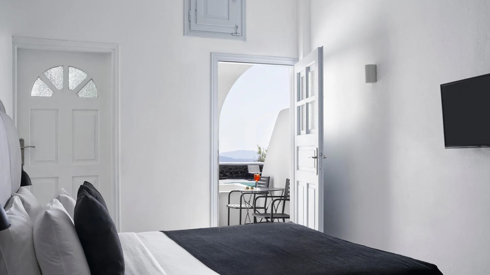 rooms-superior-jetted-tub-side-sea-view