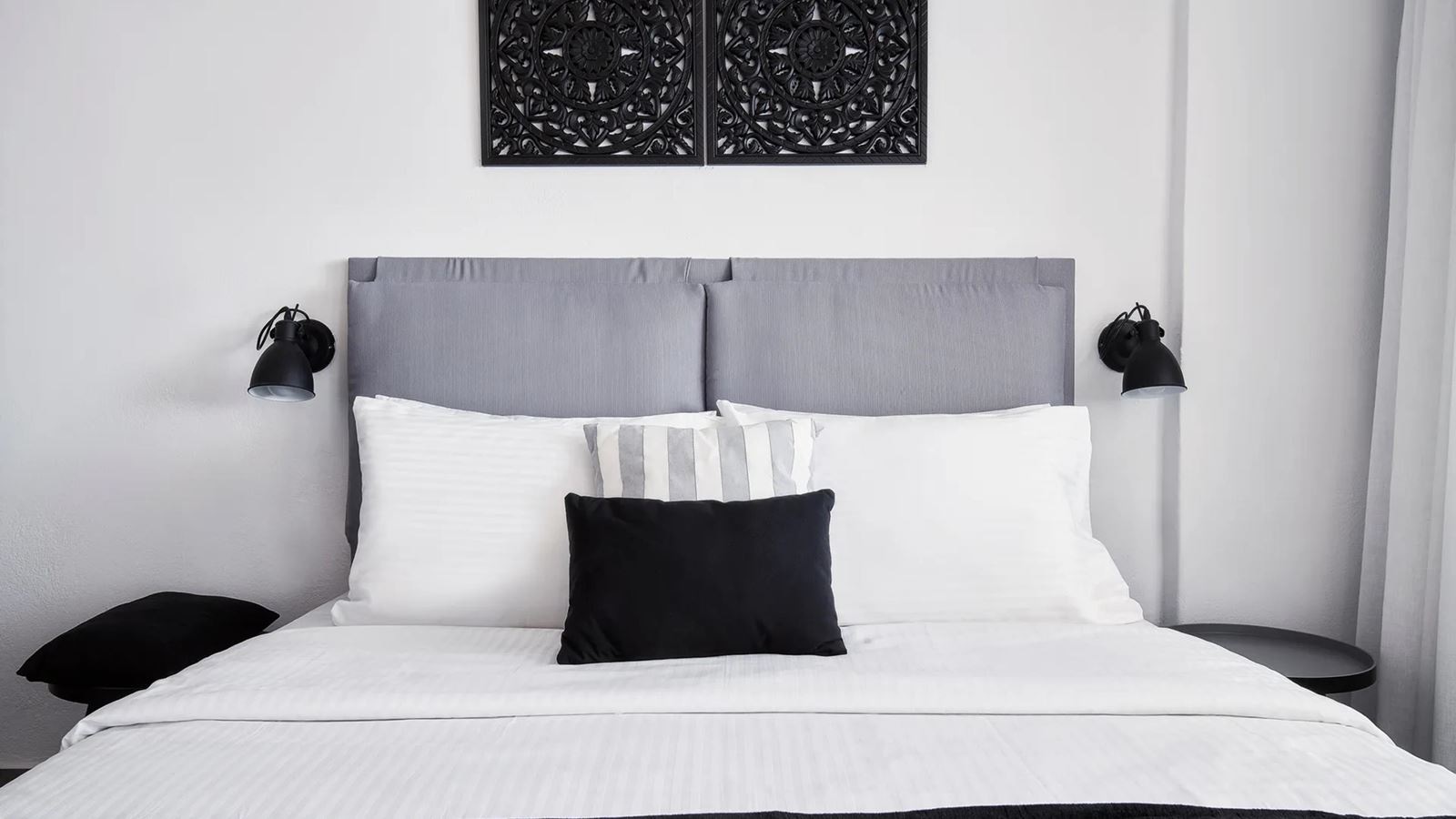 rooms-two-bedroom-suite-with-jetted-tub--caldera-view