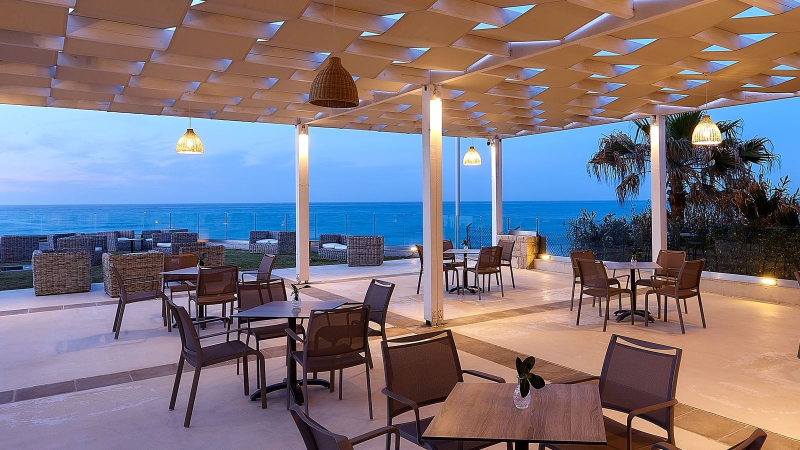 restaurants-beach-restaurant