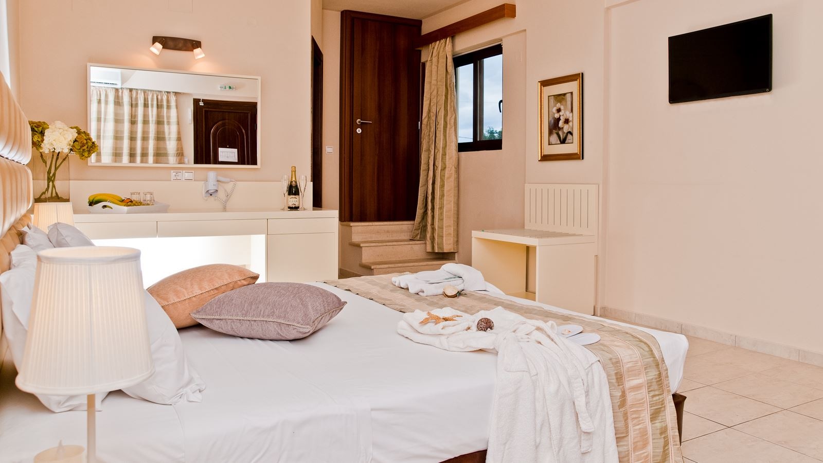 rooms-room-superior-double-balcony-or-terrace