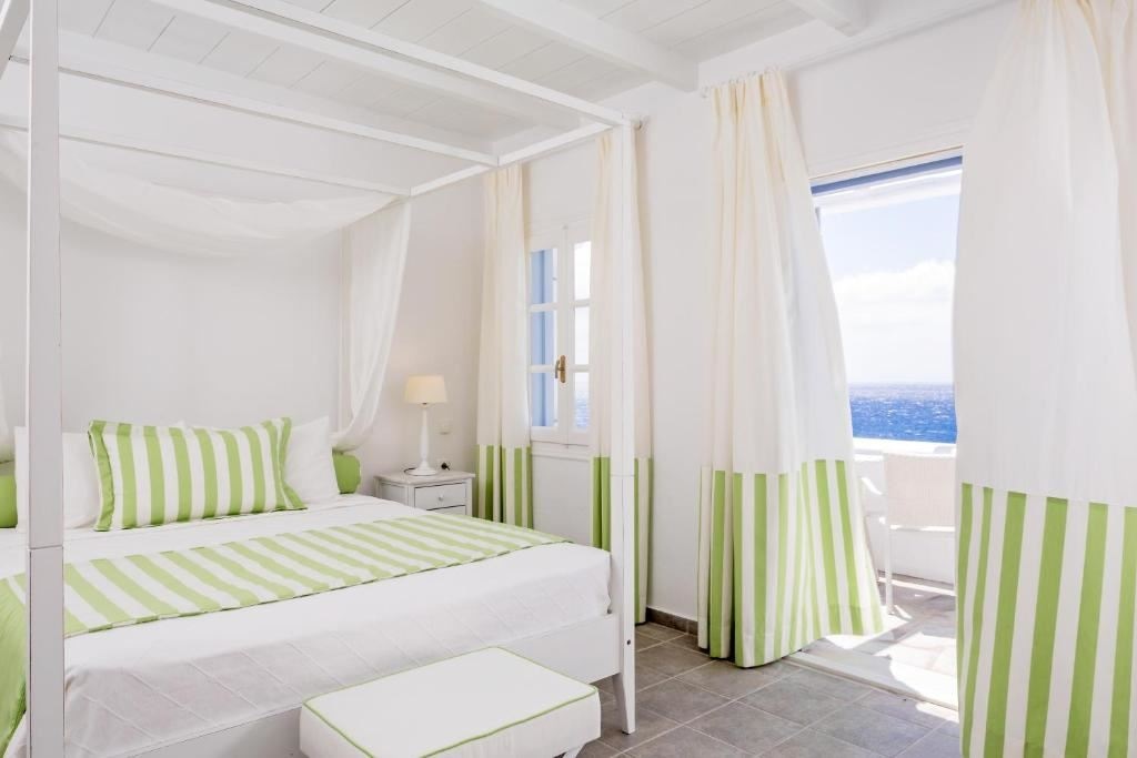 rooms-junior-suite-sea-view