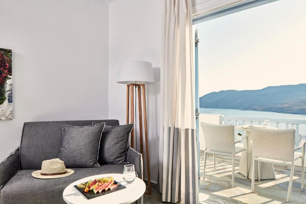 rooms-double-premium-room-sea-view