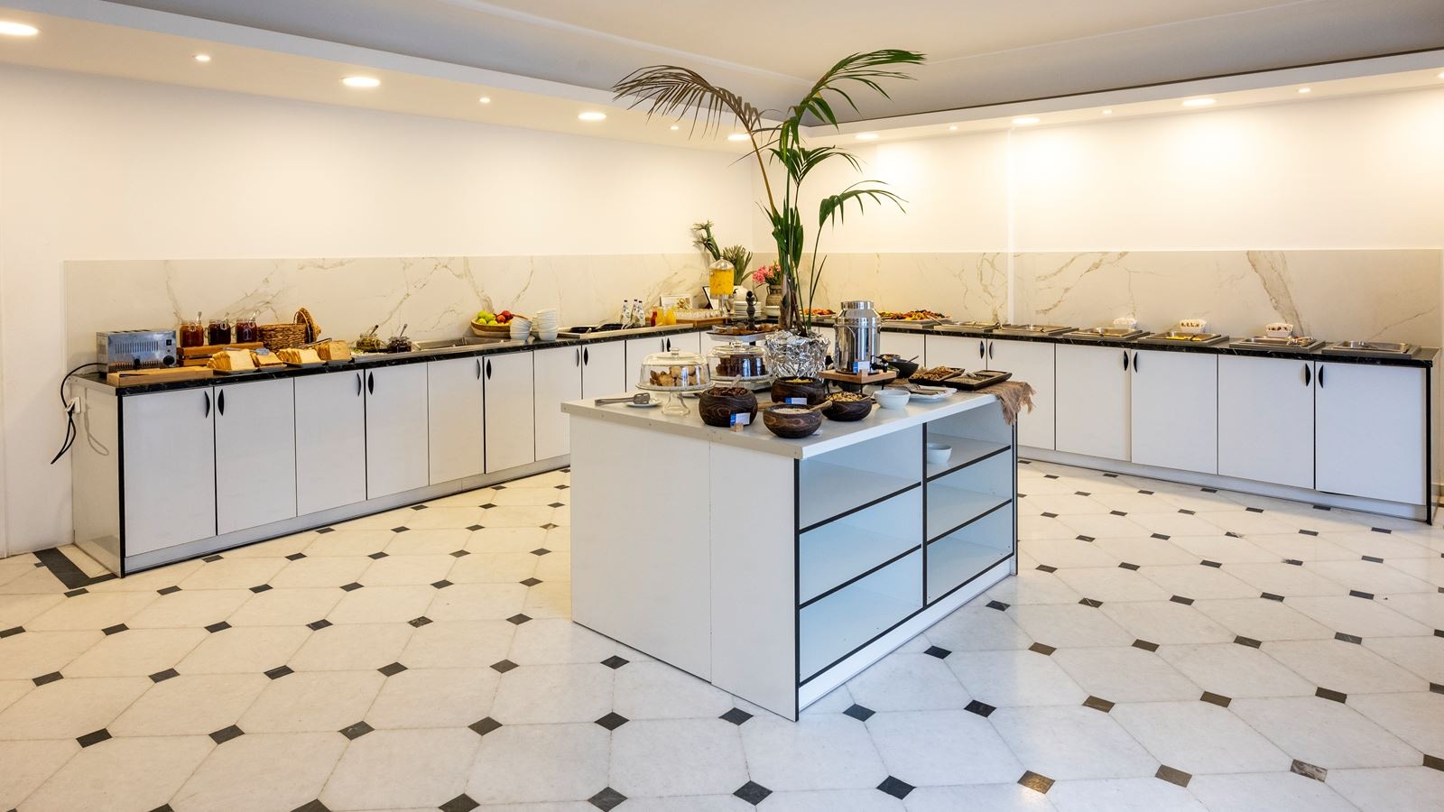 restaurants-main-restaurant