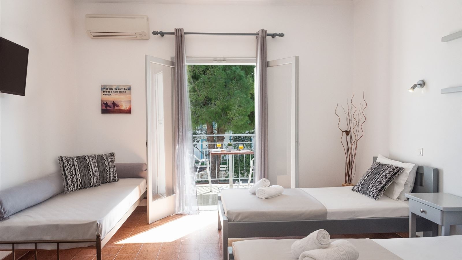 rooms-apartment-1-bedroom-3-pax