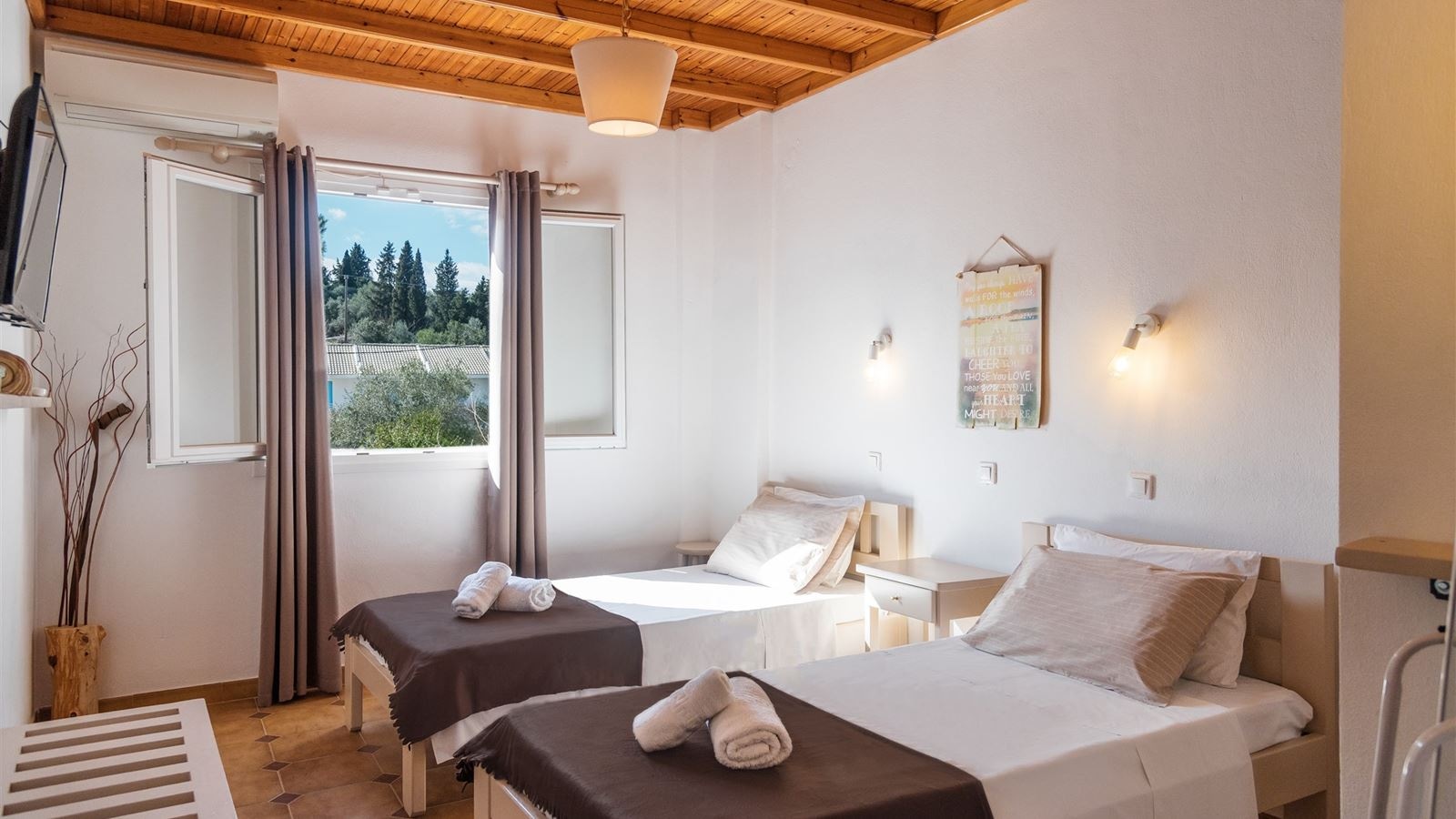 rooms-apartment-2-bedrooms-4-pax