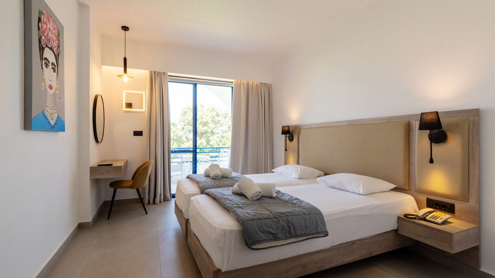 rooms-room-superior-double-balcony-or-terrace