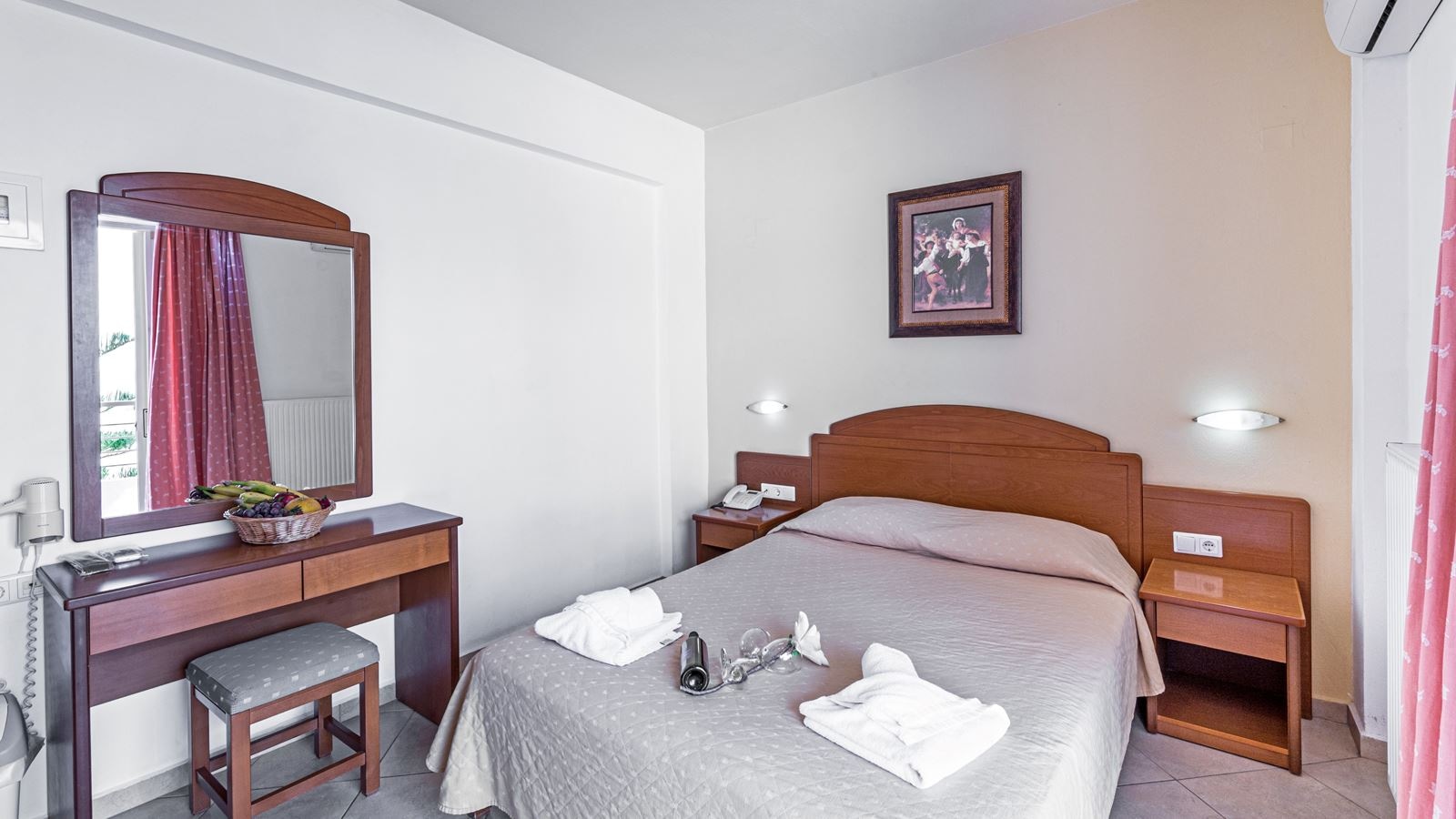 rooms-double-standard-room