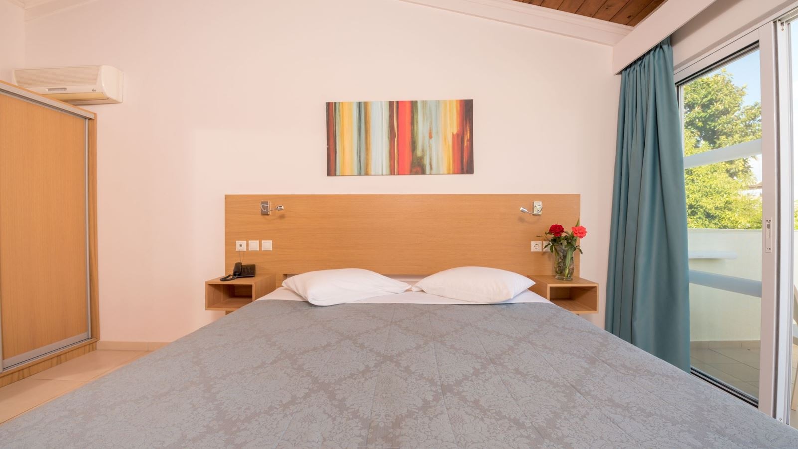 rooms-standard-double-room