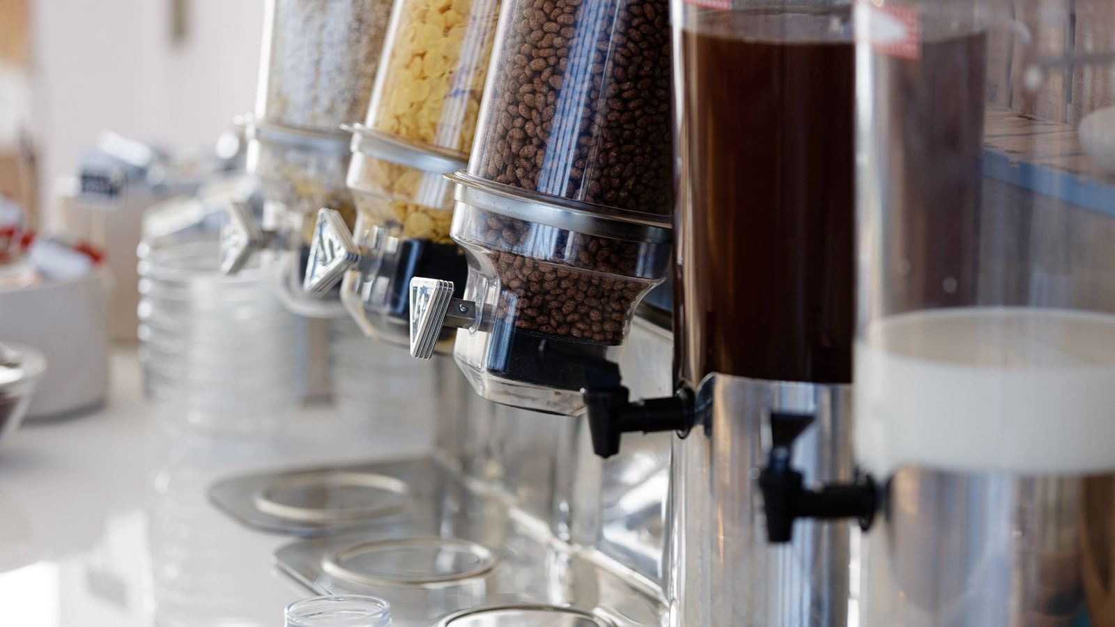 restaurants-theo-star-beach-hotel-restaurant