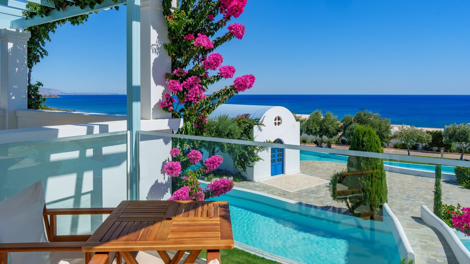 rooms-deluxe-room-seaview-balcony-or-terrace