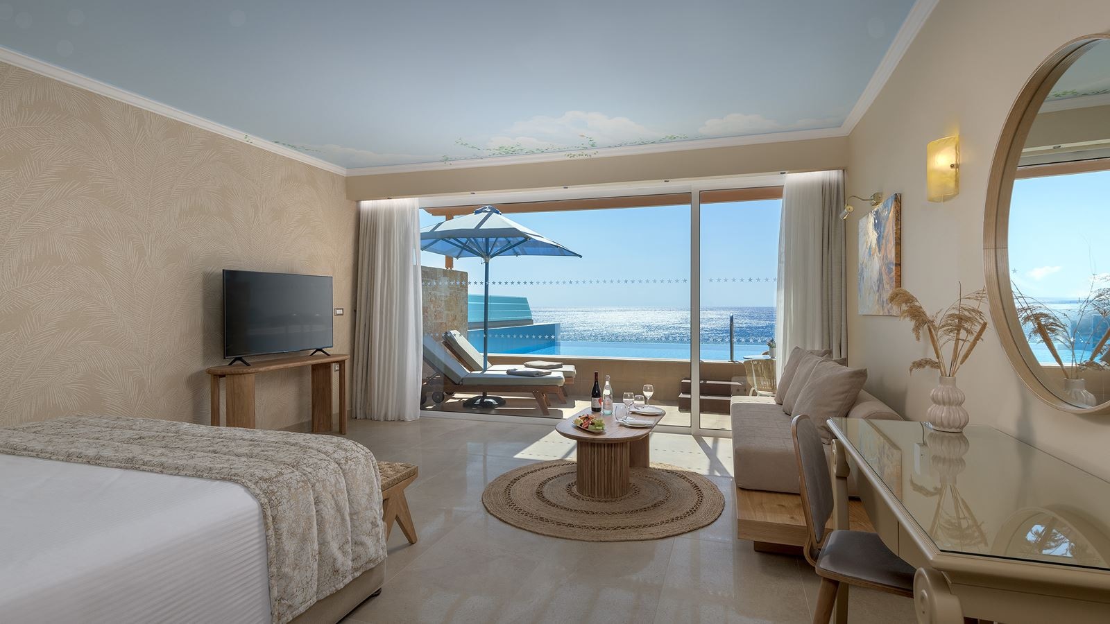 rooms-platinum-beach-room-sv-with-pool--signature-collection