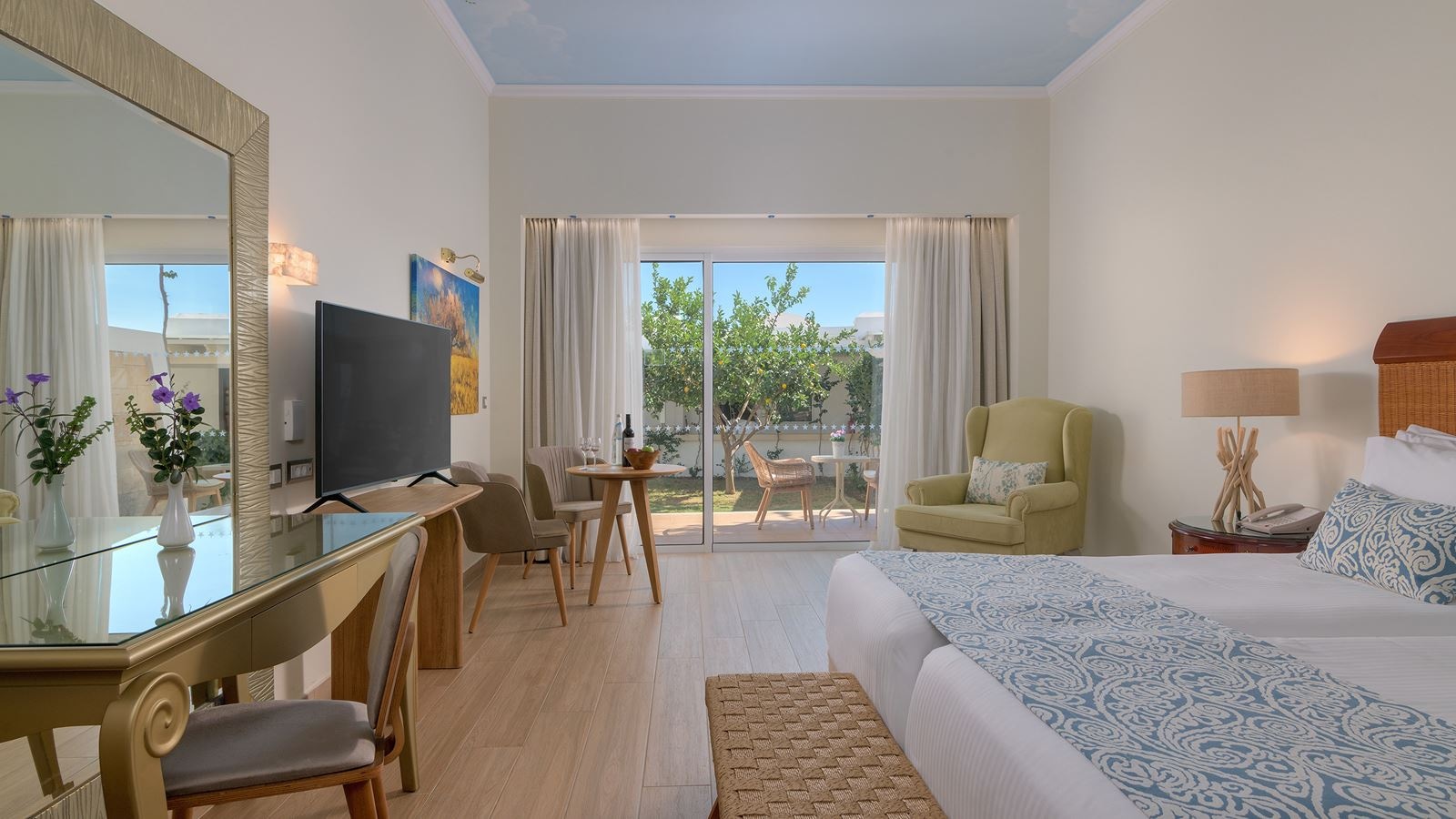 rooms-room-deluxe-singleuse-garden-view-balcony-or-terrace