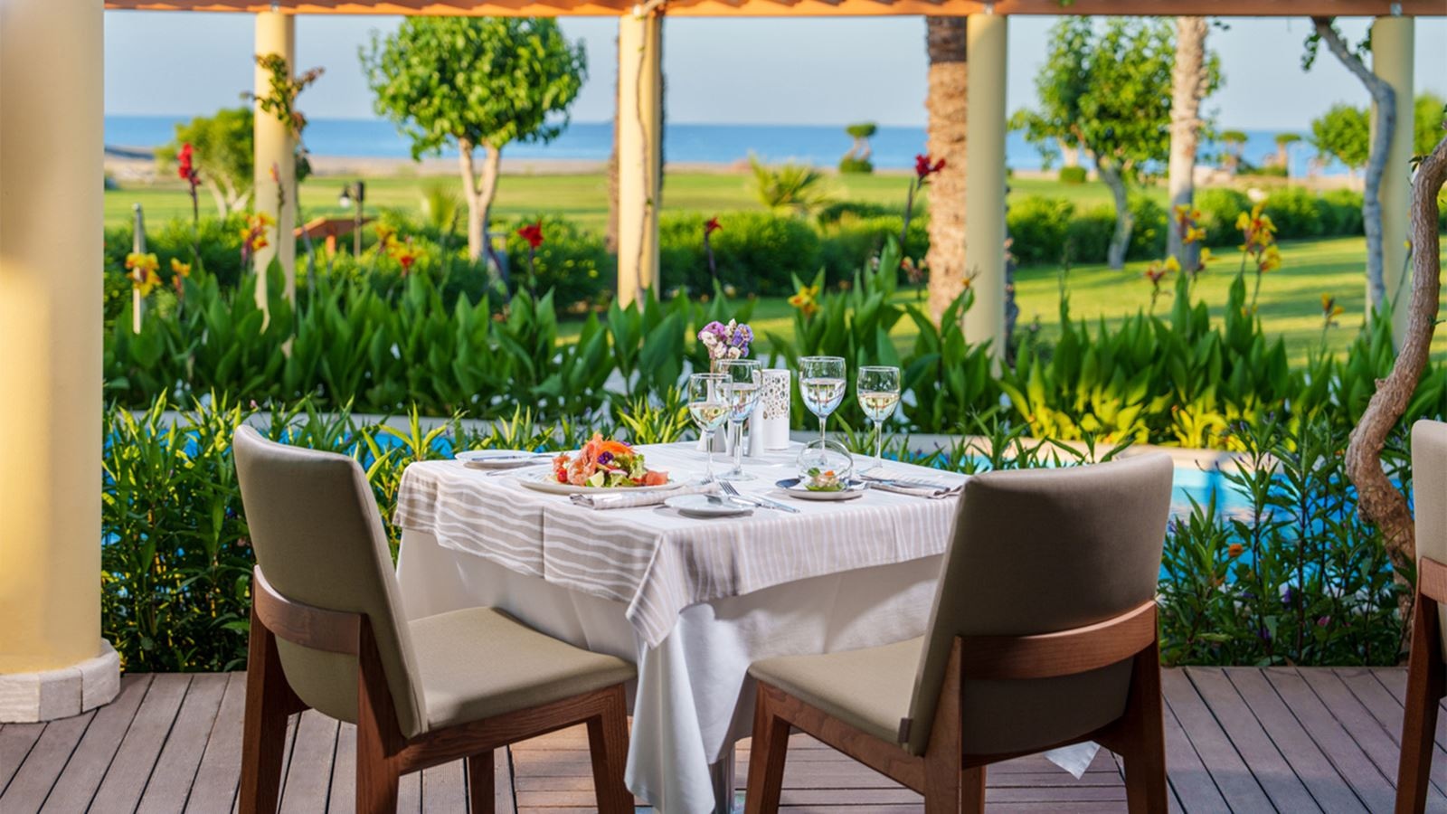 restaurants-asterias-ala-carte-restaurant