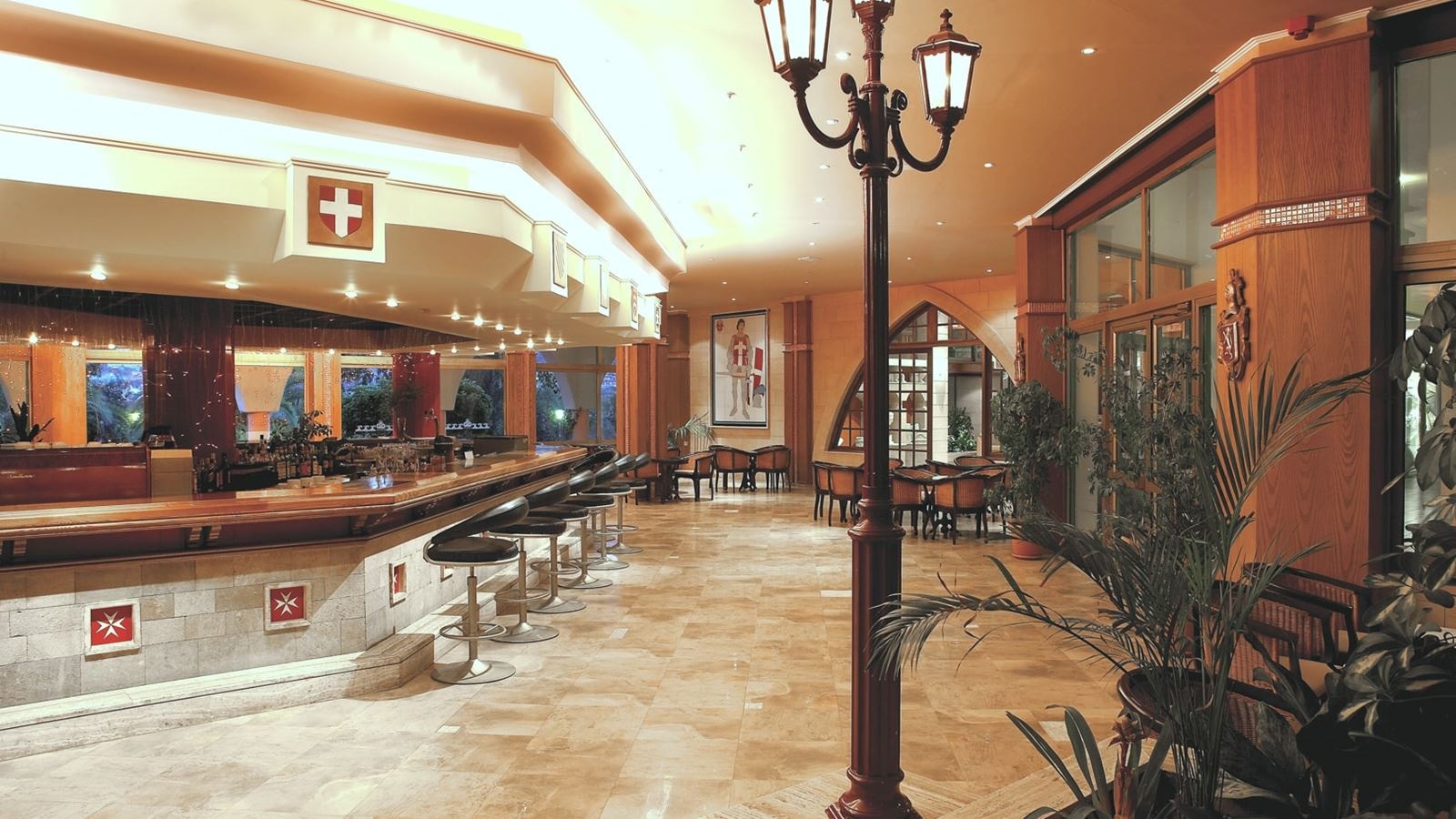 restaurants-il-cavaliere--main-bar