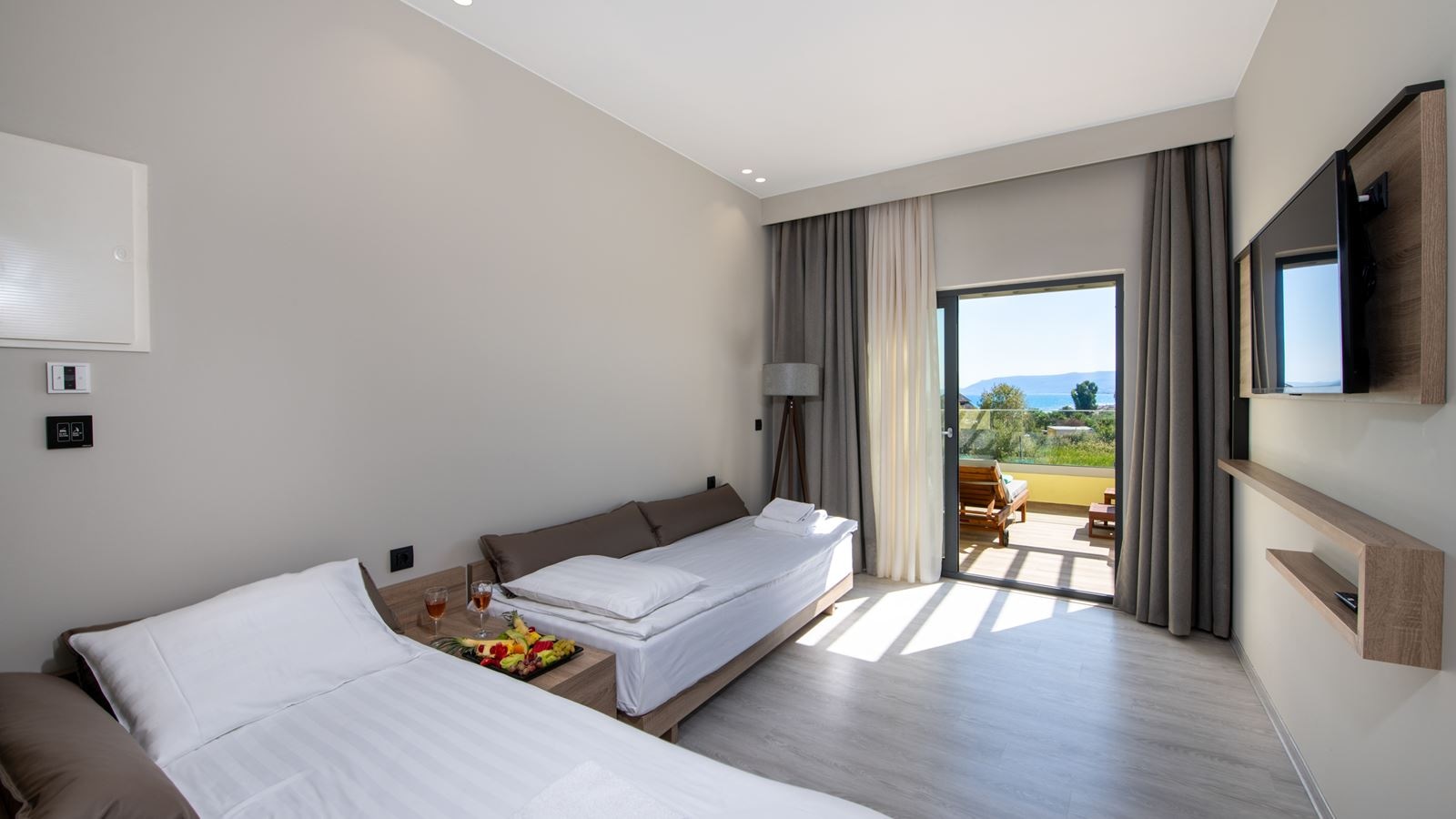 rooms-double-garden-view