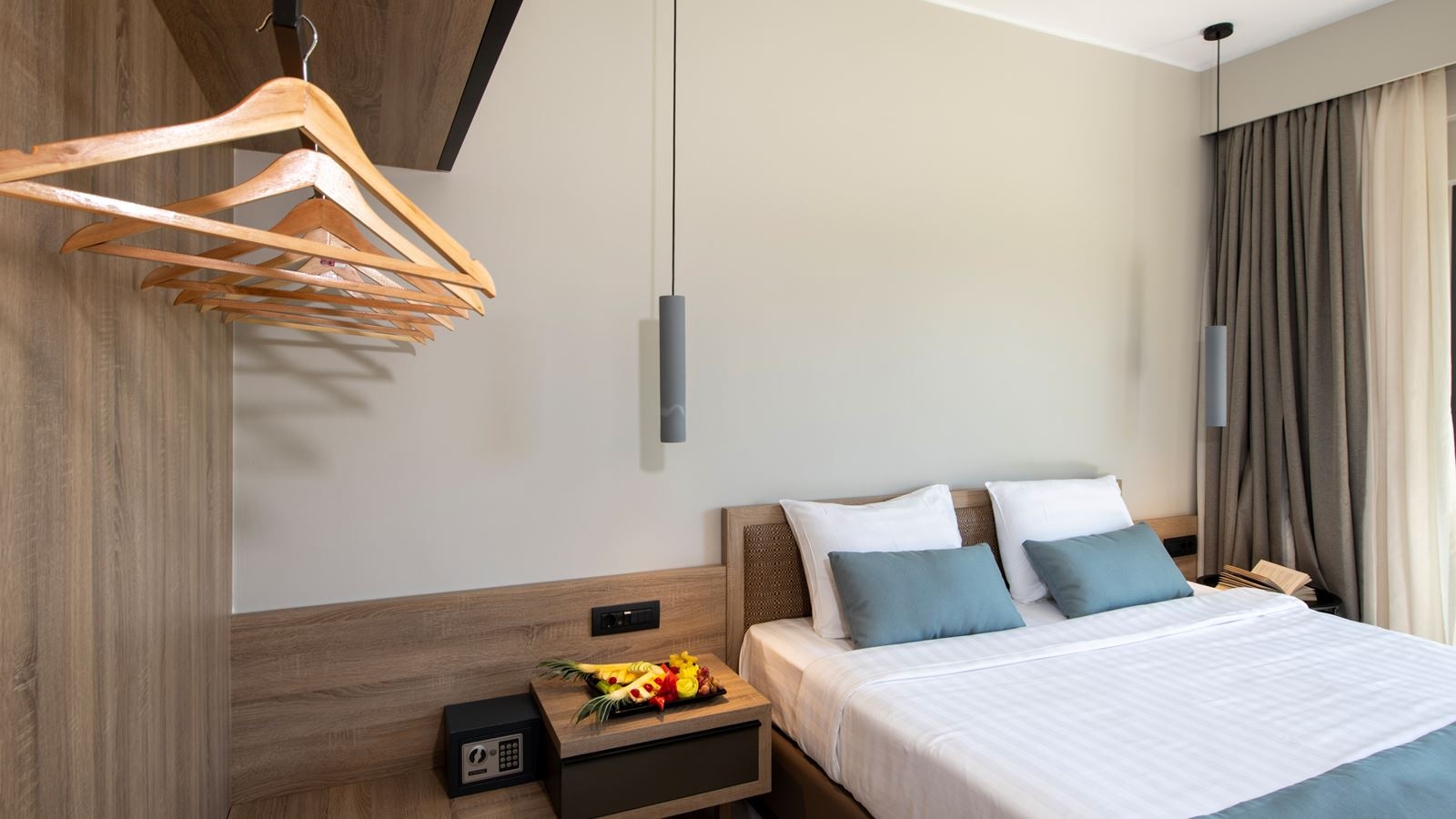 rooms-double-side-sea-view